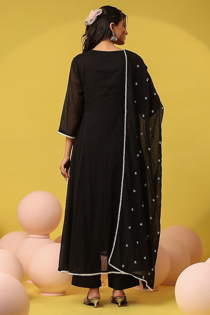 Black Mulmul Chikankari Embroidered Anarkali Set by Scakhi Luxe at Pernia's Pop Up Shop