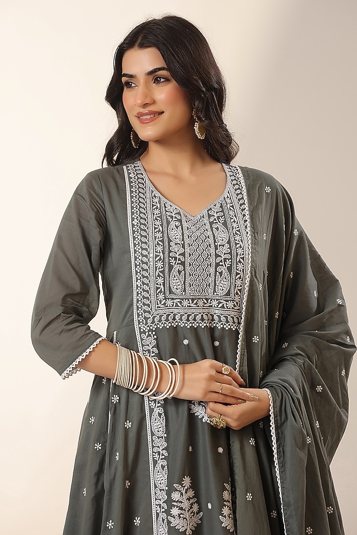 Green Mulmul Chikankari Embroidered Anarkali Set by Scakhi Luxe at Pernia's Pop Up Shop