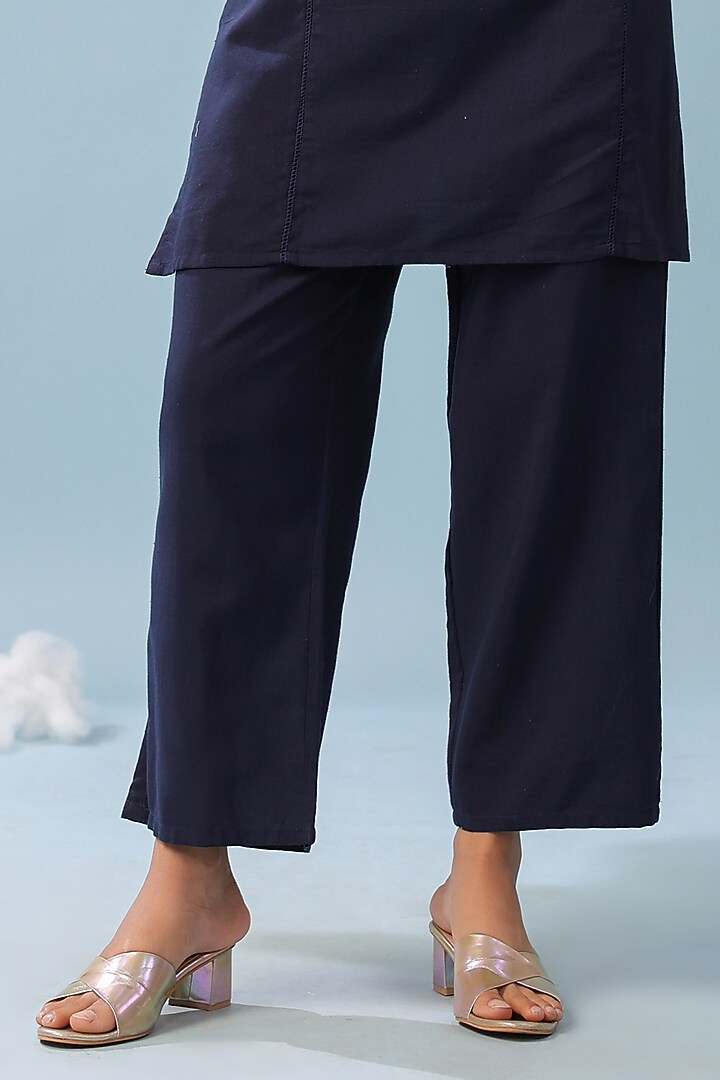 Indigo Cotton Blend Embroidered Paneled Kurta Set by Scakhi Luxe at Pernia's Pop Up Shop
