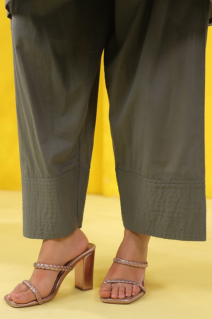 Sage Green Cotton Mulmul Embroidered Co-Ord Set by Scakhi Luxe at Pernia's Pop Up Shop