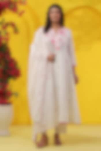 White & Fuchsia Cotton Mulmul Sequin Embroidered Anarkali Set by Scakhi Luxe at Pernia's Pop Up Shop