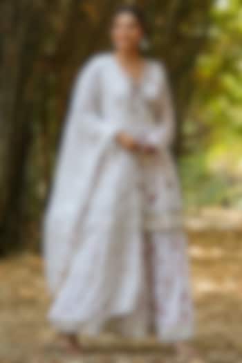 White Cotton Mulmul Printed Sharara Set by Scakhi Luxe at Pernia's Pop Up Shop
