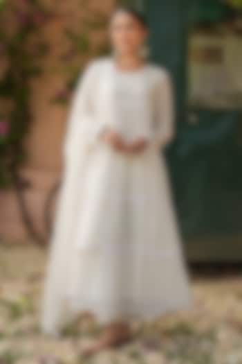 Off-White Cotton Mulmul Sequins Embellished Anarkali Set by Scakhi Luxe at Pernia's Pop Up Shop