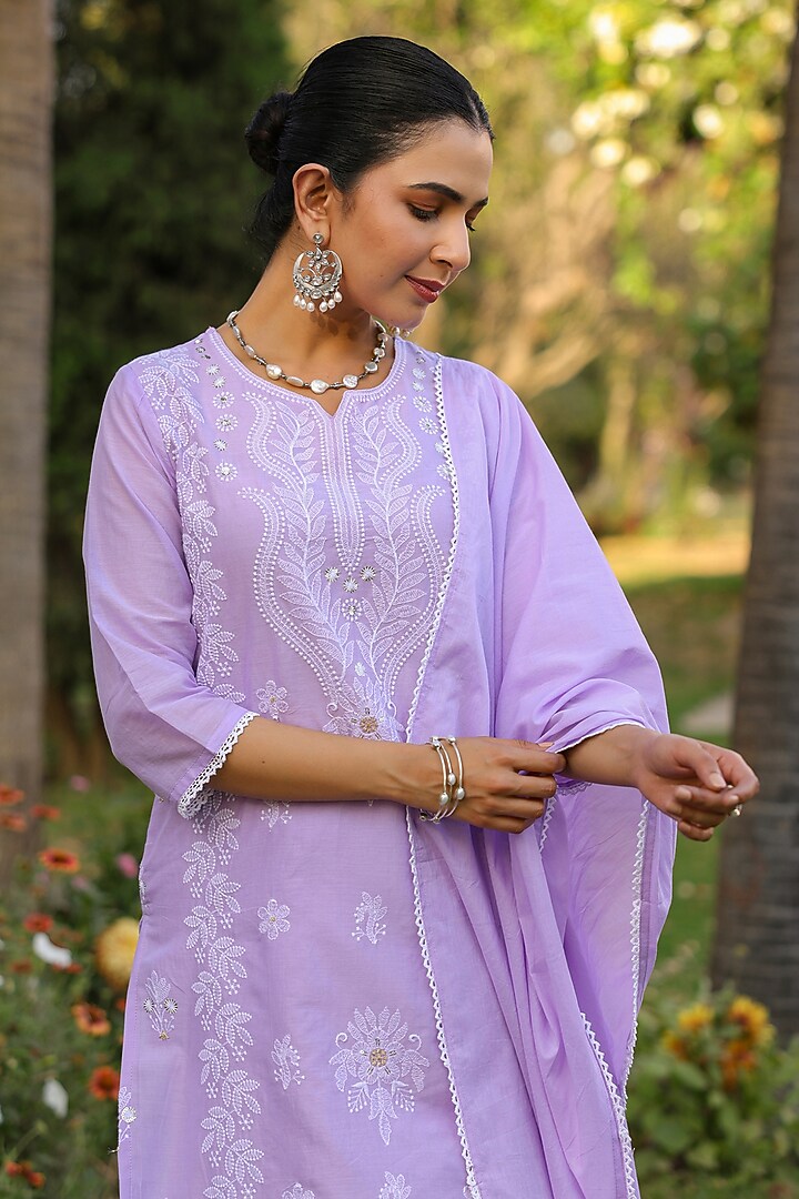 Lavender Cotton Mulmul Chikankari Embroidered Kurta Set by Scakhi Luxe at Pernia's Pop Up Shop