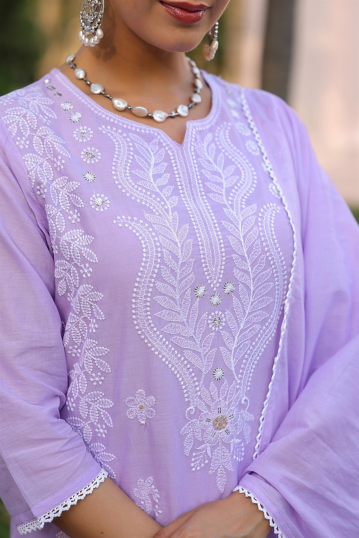 Lavender Cotton Mulmul Chikankari Embroidered Kurta Set by Scakhi Luxe at Pernia's Pop Up Shop