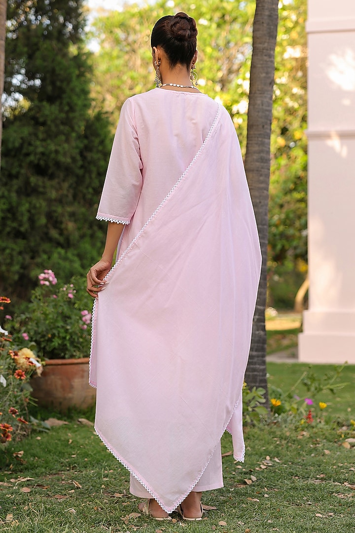 Pink Cotton Mulmul Chikankari Embroidered Kurta Set by Scakhi Luxe at Pernia's Pop Up Shop