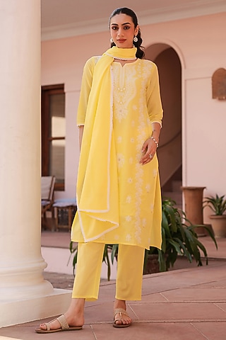 Yellow Cotton Mulmul Chikankari Embroidered Kurta Set by Scakhi Luxe