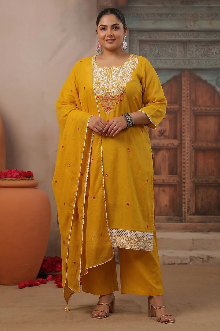 Mustard Cotton Mulmul Thread Embroidered Straight Kurta Set by Scakhi Luxe at Pernia's Pop Up Shop