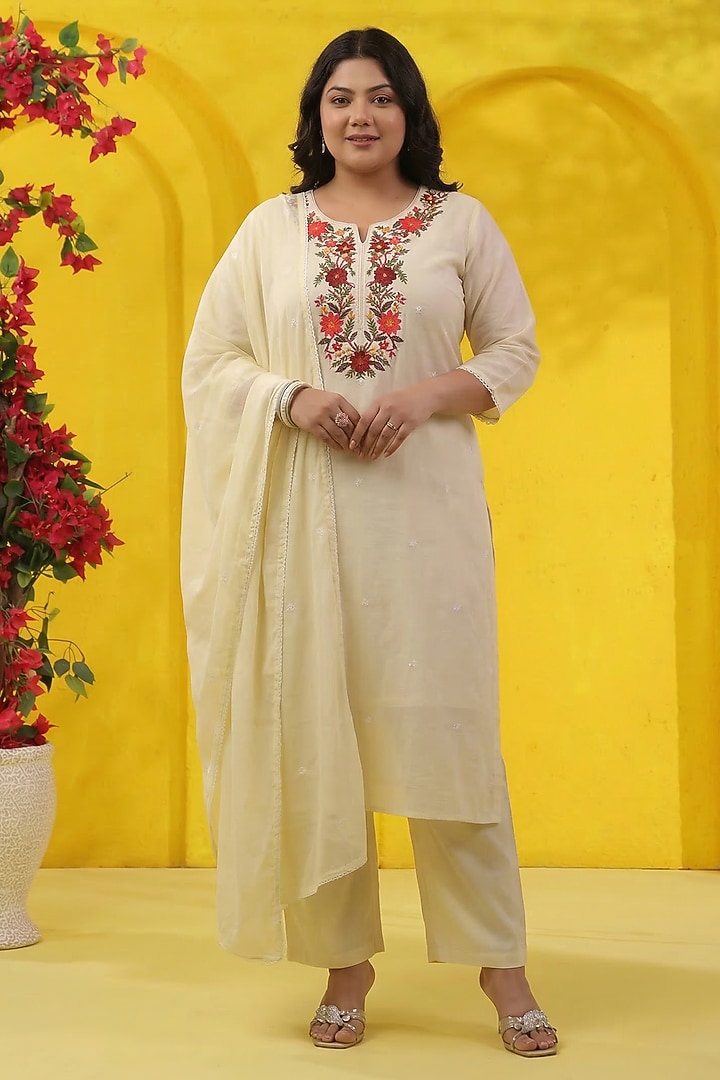 Butter Yellow Cotton Mulmul Kashmiri Embroidered Kurta Set by Scakhi Luxe at Pernia's Pop Up Shop