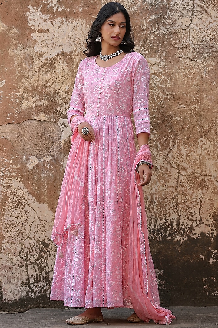 Pink Embellished Anarkali Set by Scakhi
