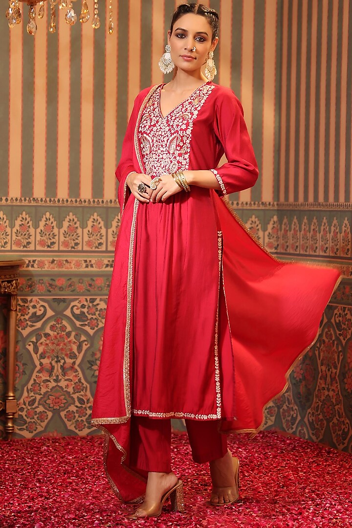 Red Cotton Embroidered Kurta Set by Scakhi