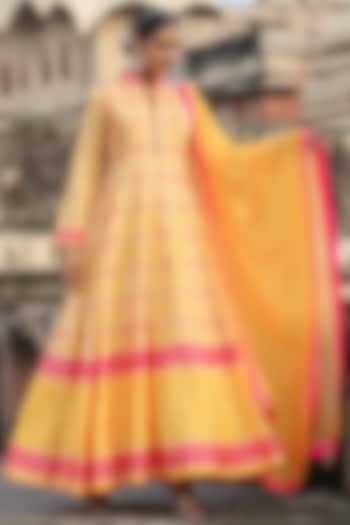 Mustard Dola Silk Printed Anarkali Set by Scakhi Luxe at Pernia's Pop Up Shop