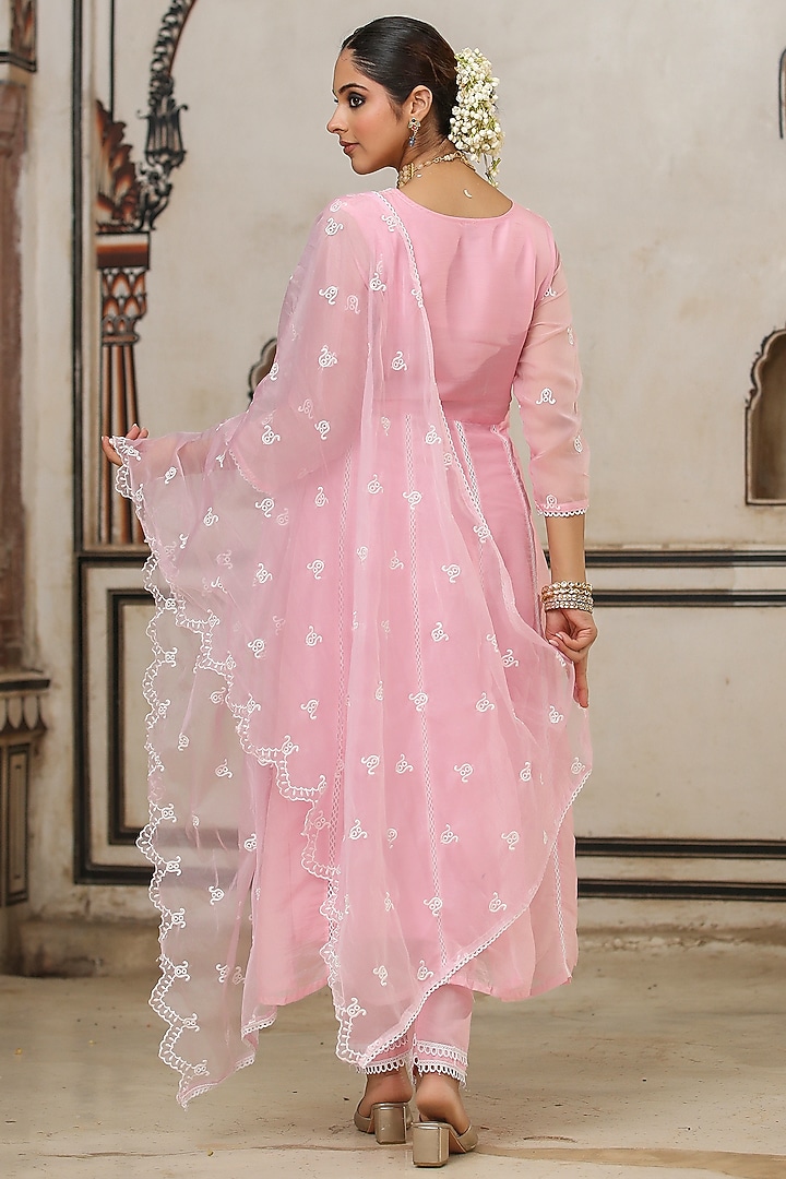 Pink Organza Chikankari Embroidered Anarkali Set by Scakhi Luxe at Pernia's Pop Up Shop