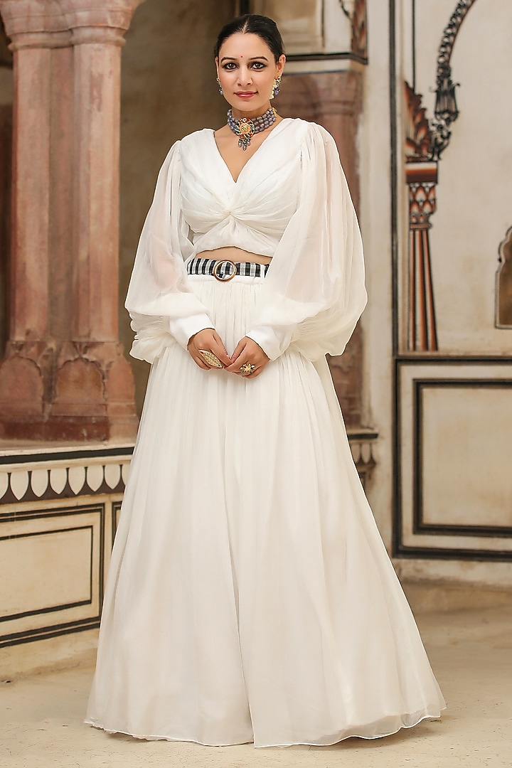 White Organza Gathered Lehenga Set by Scakhi Luxe at Pernia's Pop Up Shop