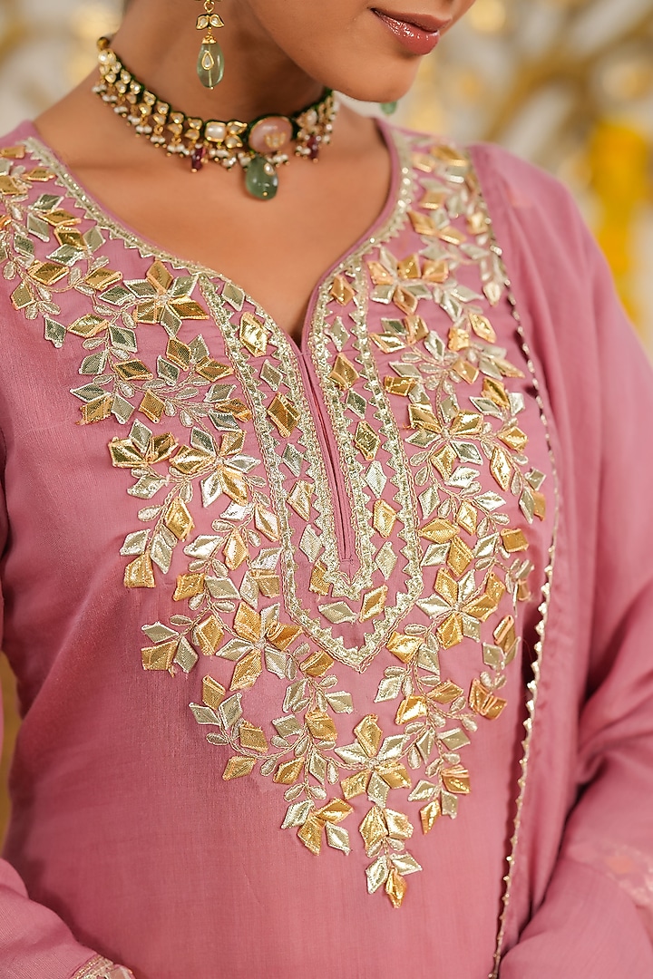 Mauve Mul Chanderi Sharara Set by Scakhi Luxe at Pernia's Pop Up Shop
