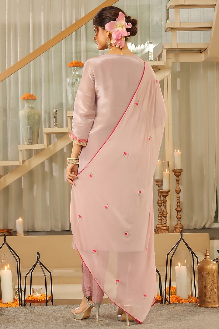 Lavender Shimmer Tissue Thread & Zari Embroidered Kurta Set by Scakhi Luxe at Pernia's Pop Up Shop