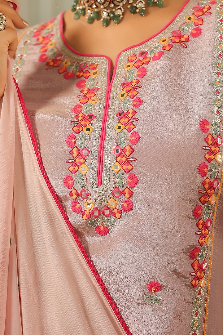 Lavender Shimmer Tissue Thread & Zari Embroidered Kurta Set by Scakhi Luxe at Pernia's Pop Up Shop