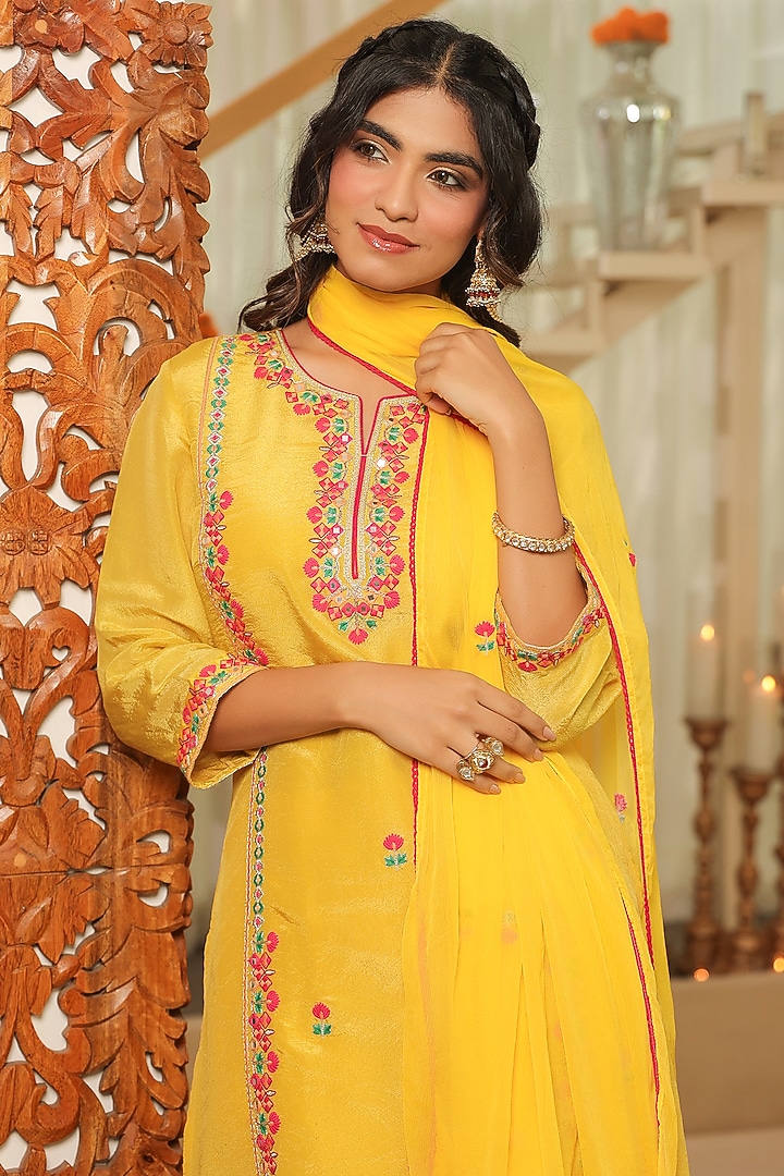 Yellow Shimmer Tissue Thread & Zari Embroidered Kurta Set by Scakhi Luxe at Pernia's Pop Up Shop