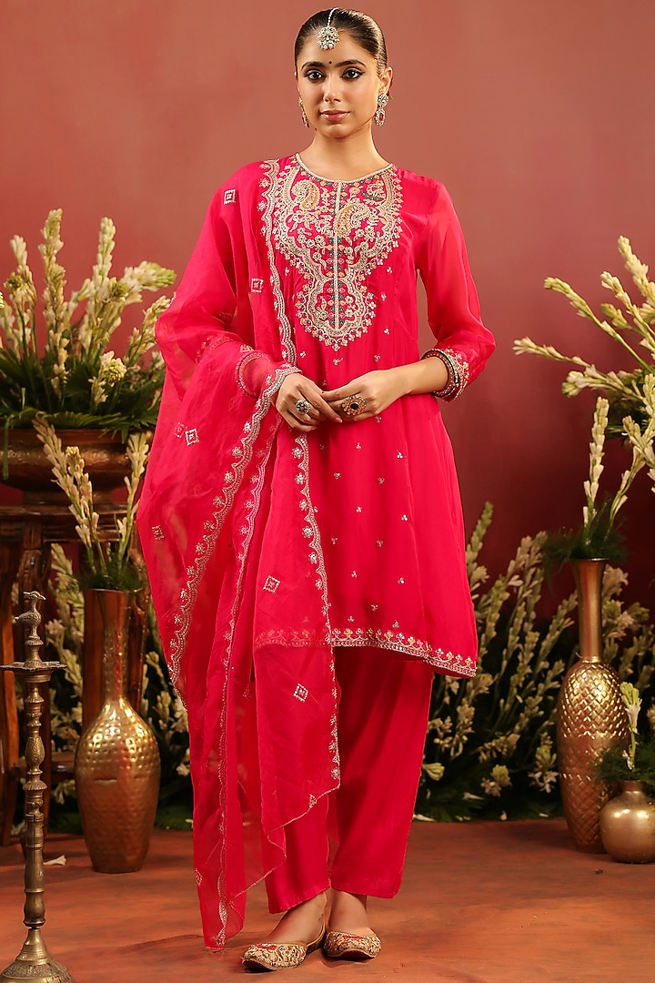 Fuchsia Organza Silk Zari Embroidered Anarkali Set by Scakhi Luxe at Pernia's Pop Up Shop