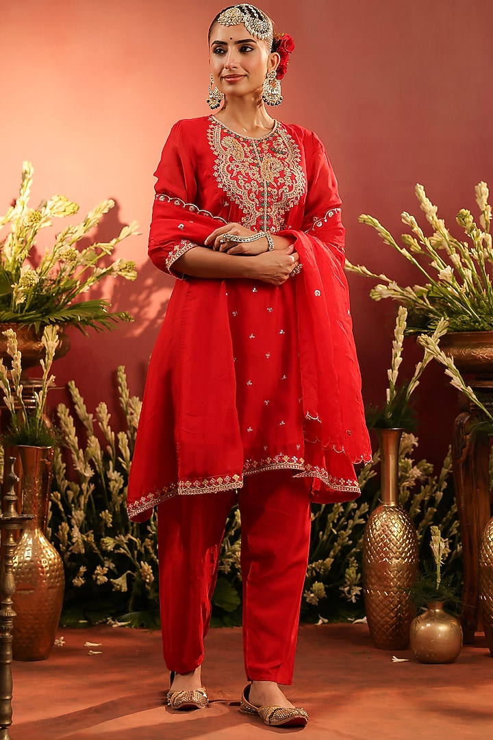 Red Organza Silk Zari Embroidered Anarkali Set by Scakhi Luxe at Pernia's Pop Up Shop