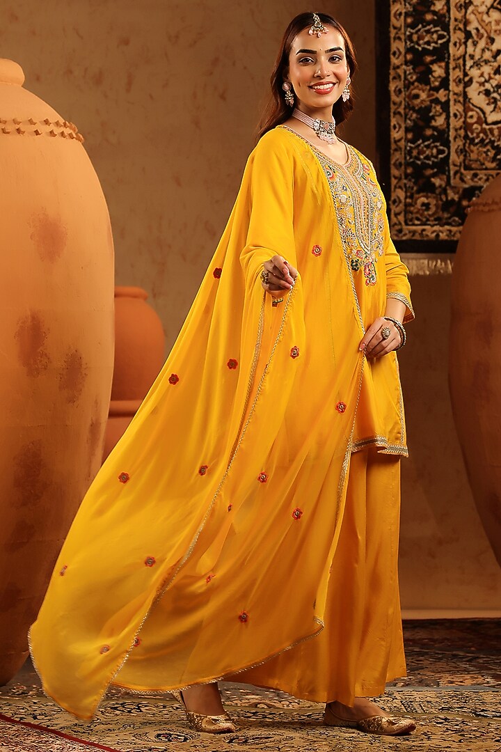 Mustard Shantoon Sharara Set by Scakhi Luxe at Pernia's Pop Up Shop