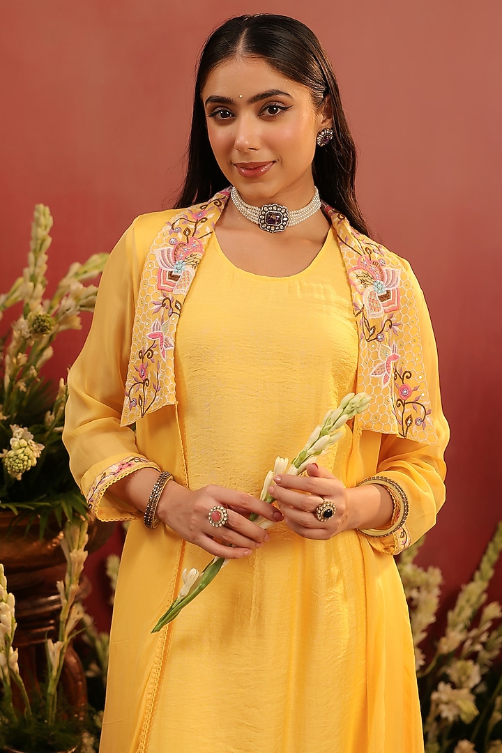 Yellow Organza Silk Embroidered Cape Set by Scakhi Luxe at Pernia's Pop Up Shop