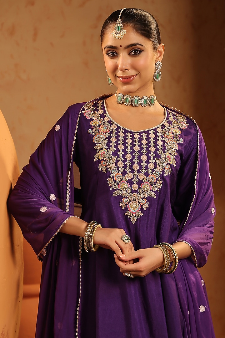 Purple Russian Silk Thread Embroidered Anarkali Set by Scakhi Luxe at Pernia's Pop Up Shop