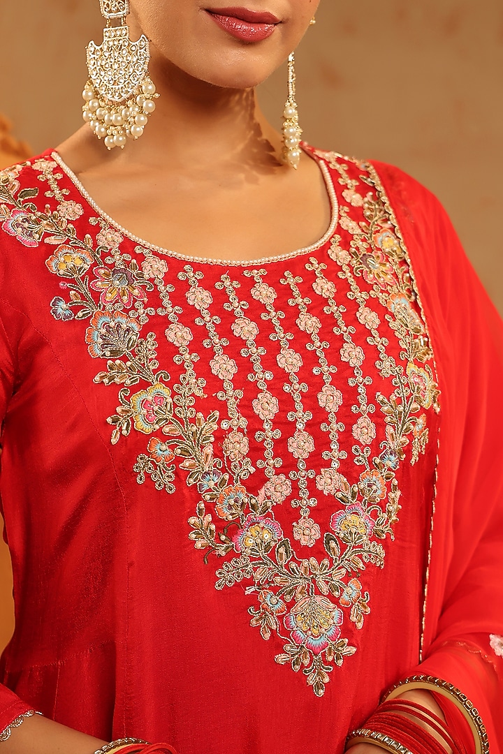 Red Russian Silk Thread Embroidered Anarkali Set by Scakhi Luxe at Pernia's Pop Up Shop
