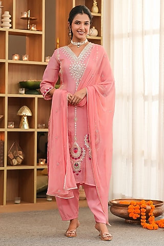 Rose Pink Shimmer Tissue Zari Embroidered Kurta Set by Scakhi Luxe