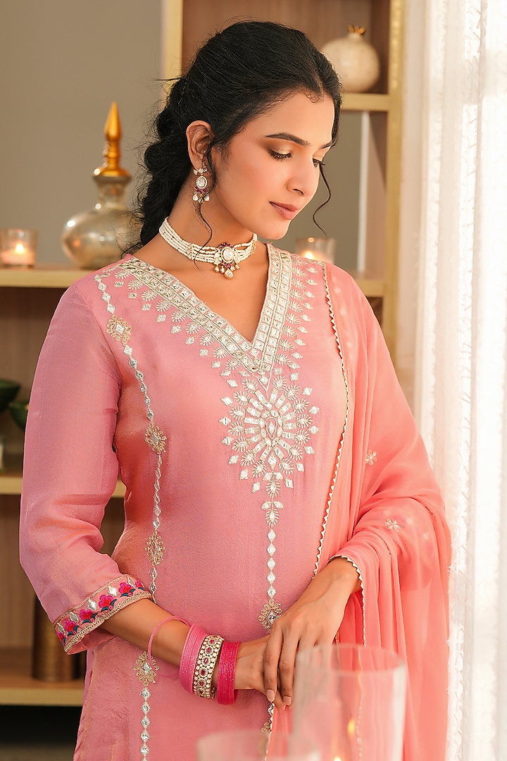 Rose Pink Shimmer Tissue Zari Embroidered Kurta Set by Scakhi Luxe at Pernia's Pop Up Shop