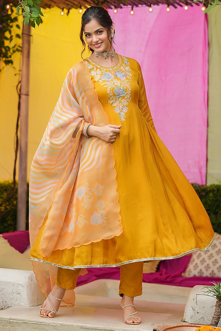 Mustard Shimmer Tissue Thread Embroidered Anarkali Set by Scakhi Luxe at Pernia's Pop Up Shop