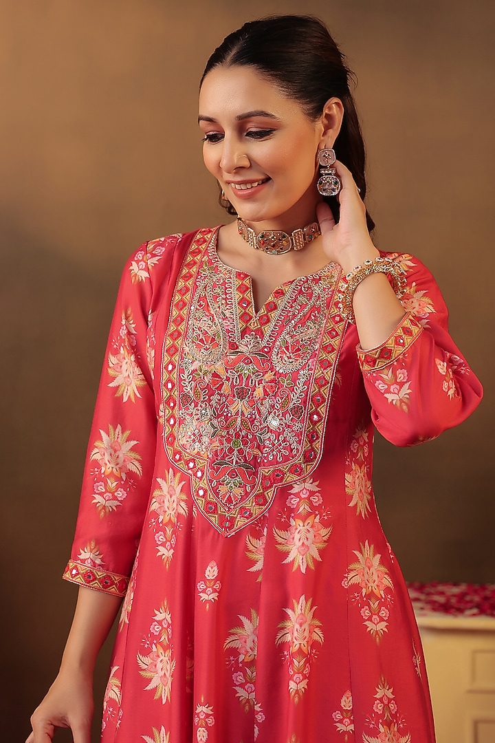 Coral Chanderi Silk Embroidered Anarkali Set by Scakhi Luxe at Pernia's Pop Up Shop