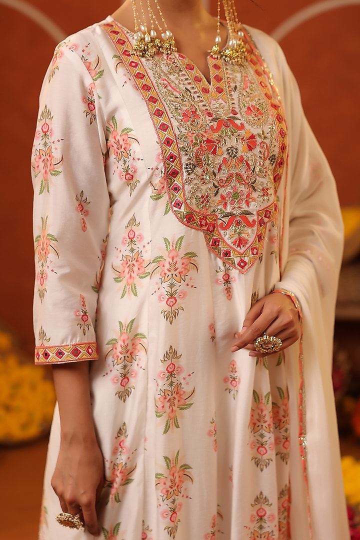 Ivory Chanderi Silk Embroidered Anarkali Set by Scakhi Luxe at Pernia's Pop Up Shop