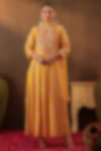 Mustard Chanderi Silk Embroidered Anarkali Set by Scakhi Luxe at Pernia's Pop Up Shop