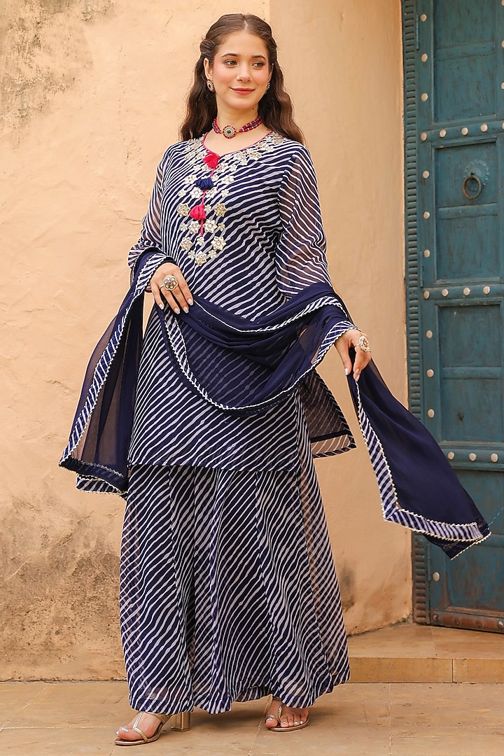 Indigo Georgette Leheriya Printed & Embroidered Kurta Set by Scakhi Luxe at Pernia's Pop Up Shop