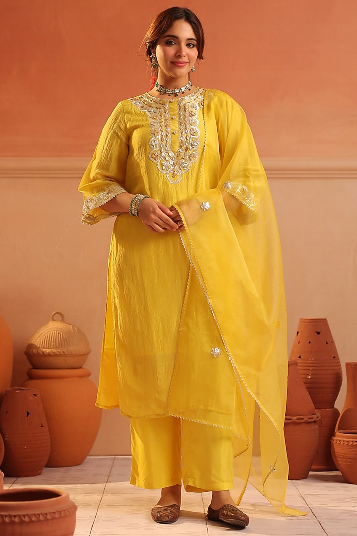 Yellow Shimmer Tissue Gota Patti Work Straight Kurta Set by Scakhi Luxe at Pernia's Pop Up Shop