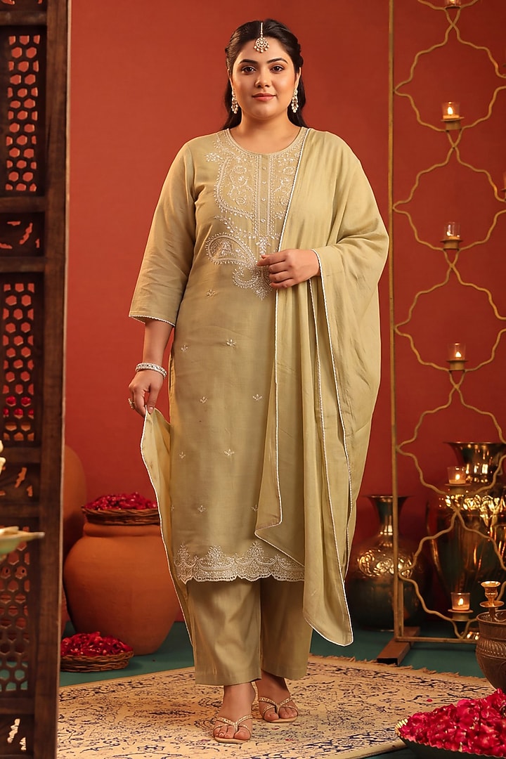 Green Coral Silk Bead Embroidered Kurta Set by Scakhi Luxe at Pernia's Pop Up Shop