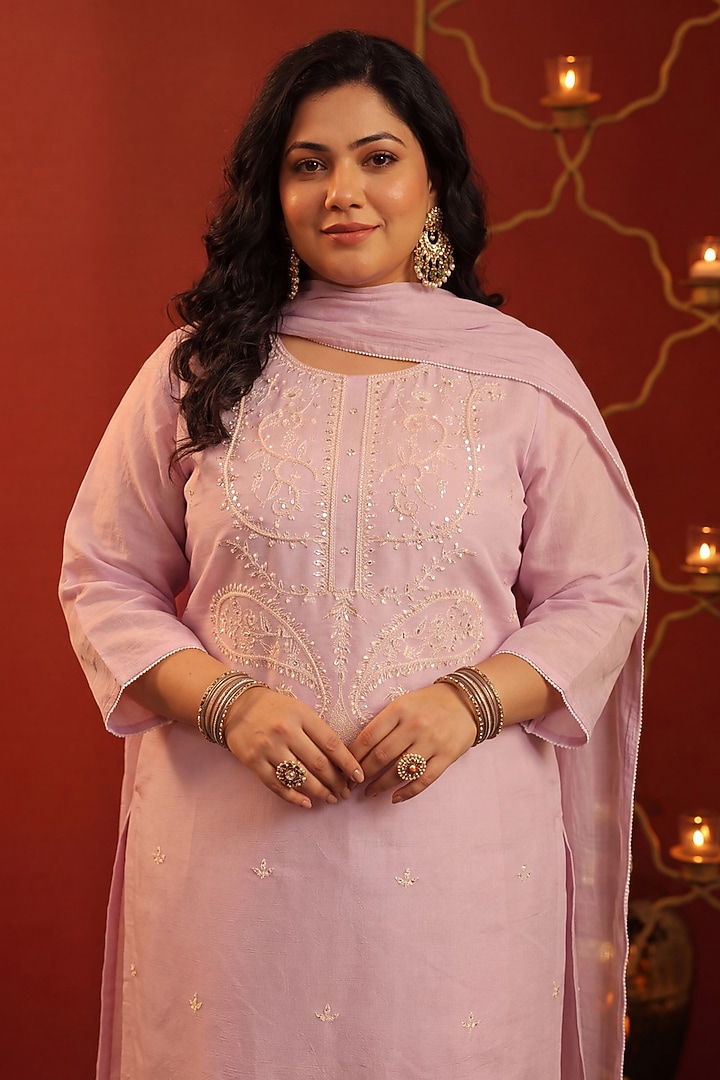Lavender Coral Silk Bead Embroidered Kurta Set by Scakhi Luxe at Pernia's Pop Up Shop