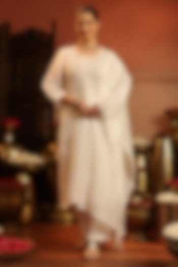 Ivory Coral Silk Bead Embroidered Kurta Set by Scakhi Luxe at Pernia's Pop Up Shop