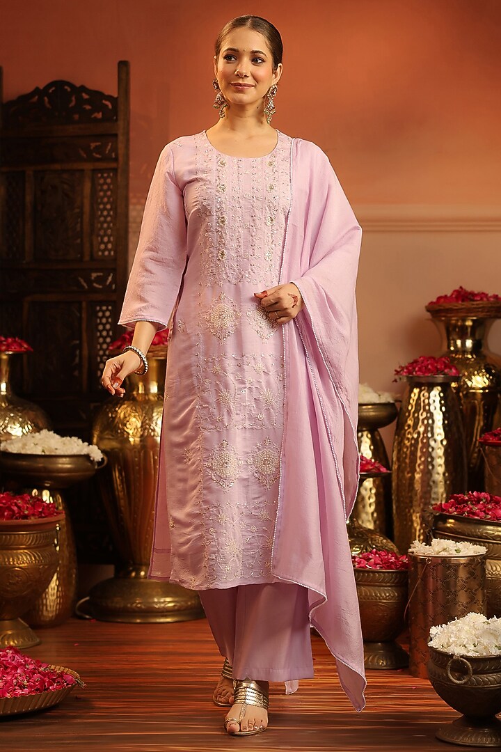 Lavender Coral Silk Bead Embroidered Kurta Set by Scakhi Luxe at Pernia's Pop Up Shop