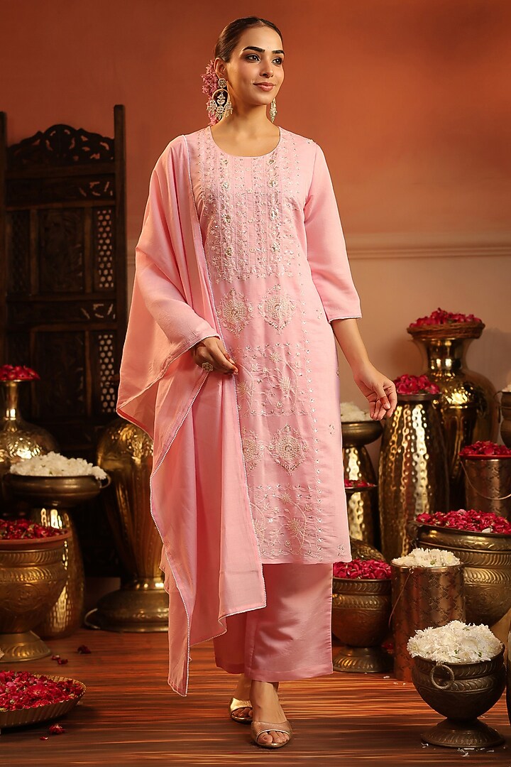 Pink Coral Silk Sequin Embroidered Kurta Set by Scakhi Luxe at Pernia's Pop Up Shop