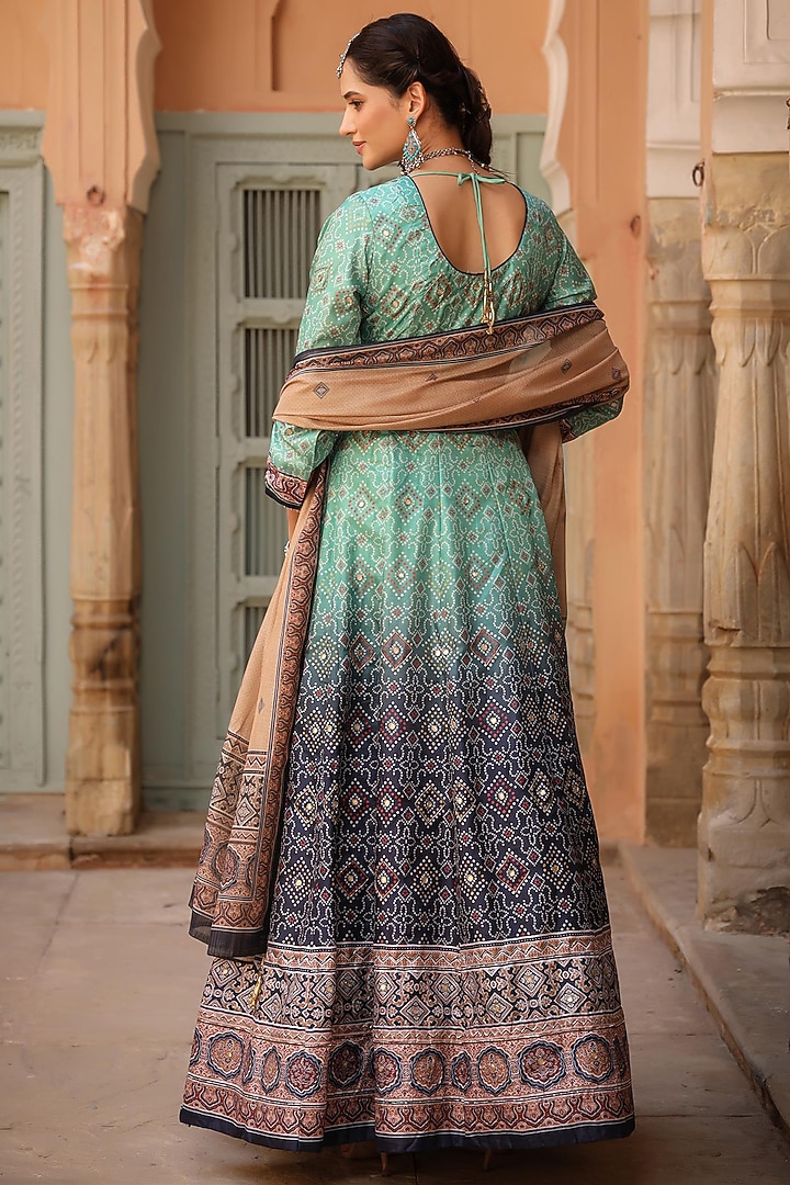 Navy Tie-Dyed Party Wear Anarkali Set by Scakhi Luxe at Pernia's Pop Up Shop