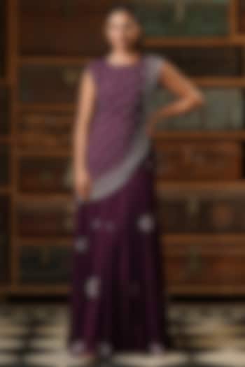 Purple Embellished Anarkali Set by Scakhi Luxe at Pernia's Pop Up Shop