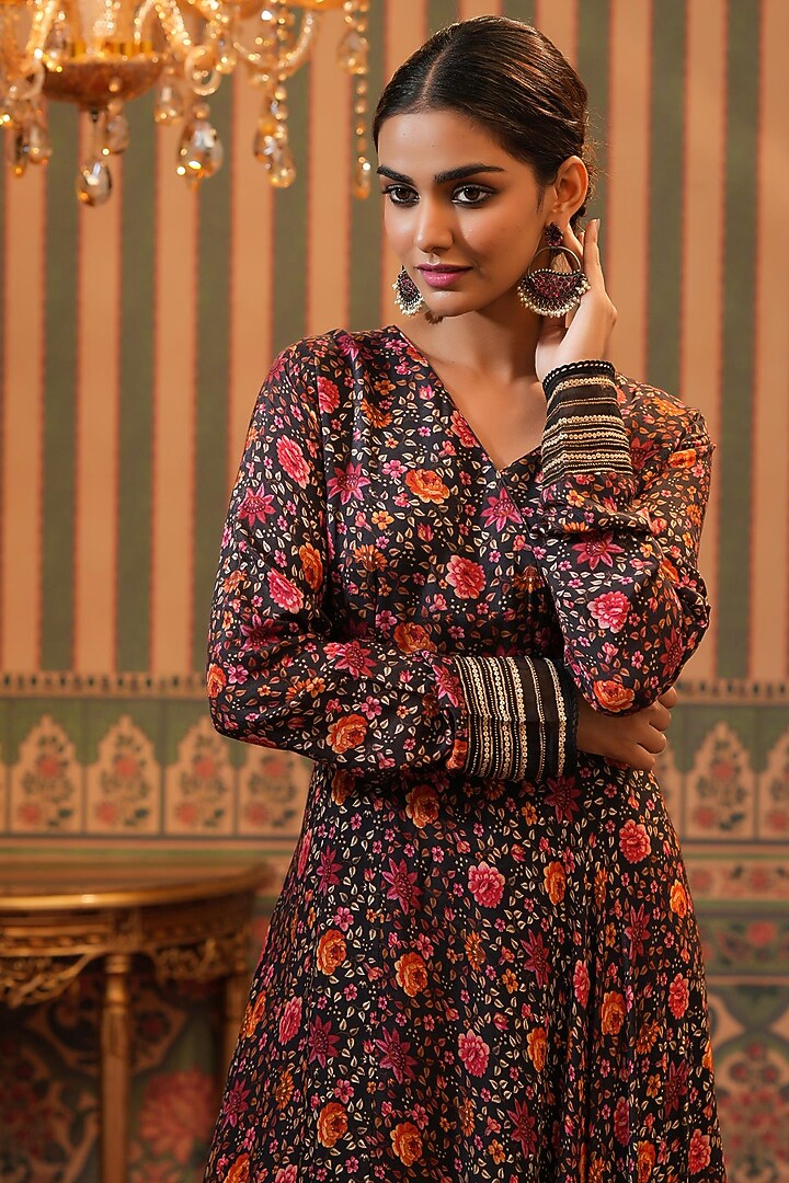Black Muslin Silk Printed Gown by Scakhi Luxe at Pernia's Pop Up Shop