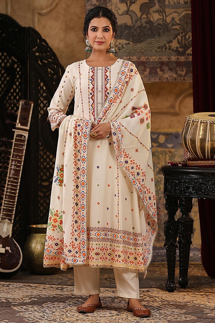 Ivory Chanderi Silk Patola Printed Anarkali Set by Scakhi at Pernia's Pop Up Shop