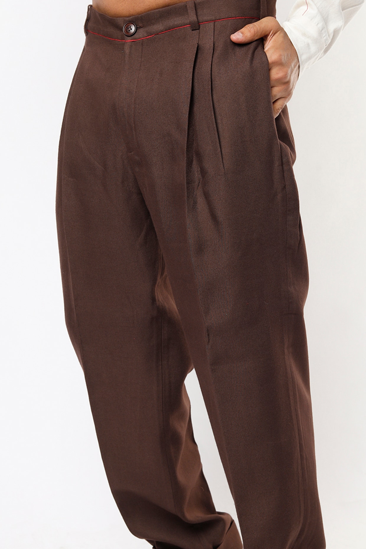 Boglioli Pleated Cotton Twill Trousers Beige at CareOfCarl.com