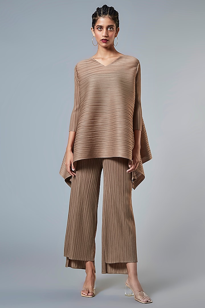 Taupe Flared High-Low Pant Set by Scarlet Sage at Pernia's Pop Up Shop