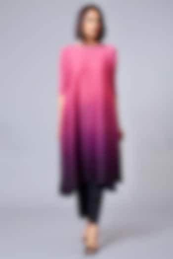 Deep Pink Ombre Flared A-Line Kurta Set by Scarlet Sage at Pernia's Pop Up Shop
