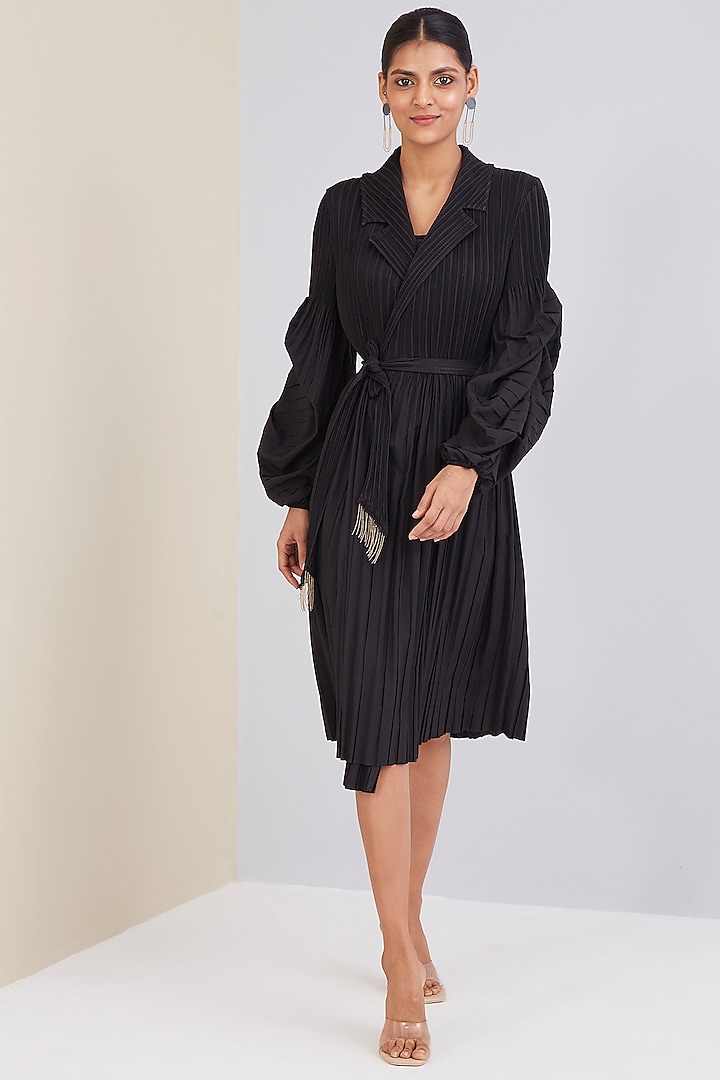 Black Polyester Pleated Overlapped Dress With Belt by Scarlet Sage