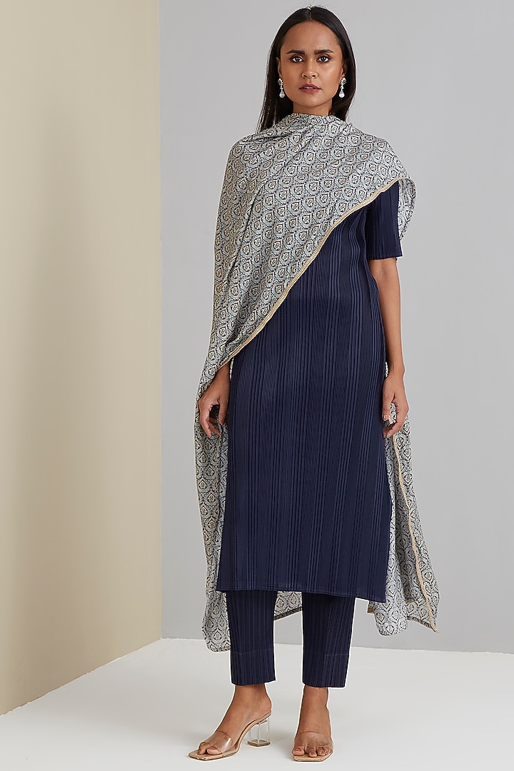 Navy A-Line Kurta Set by Scarlet Sage at Pernia's Pop Up Shop